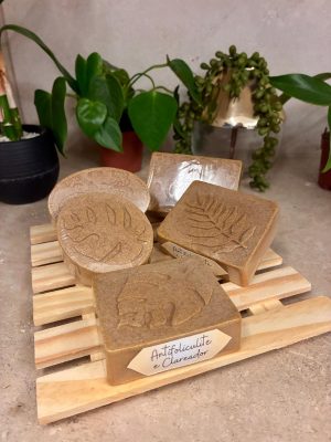 Sabonete antifoliculite e clareador